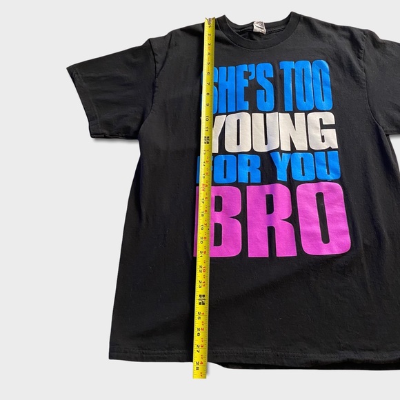 Funny She’s Too Young For Your Bro Preshrunken Cotton Tee Sz L - Picture 6 of 8